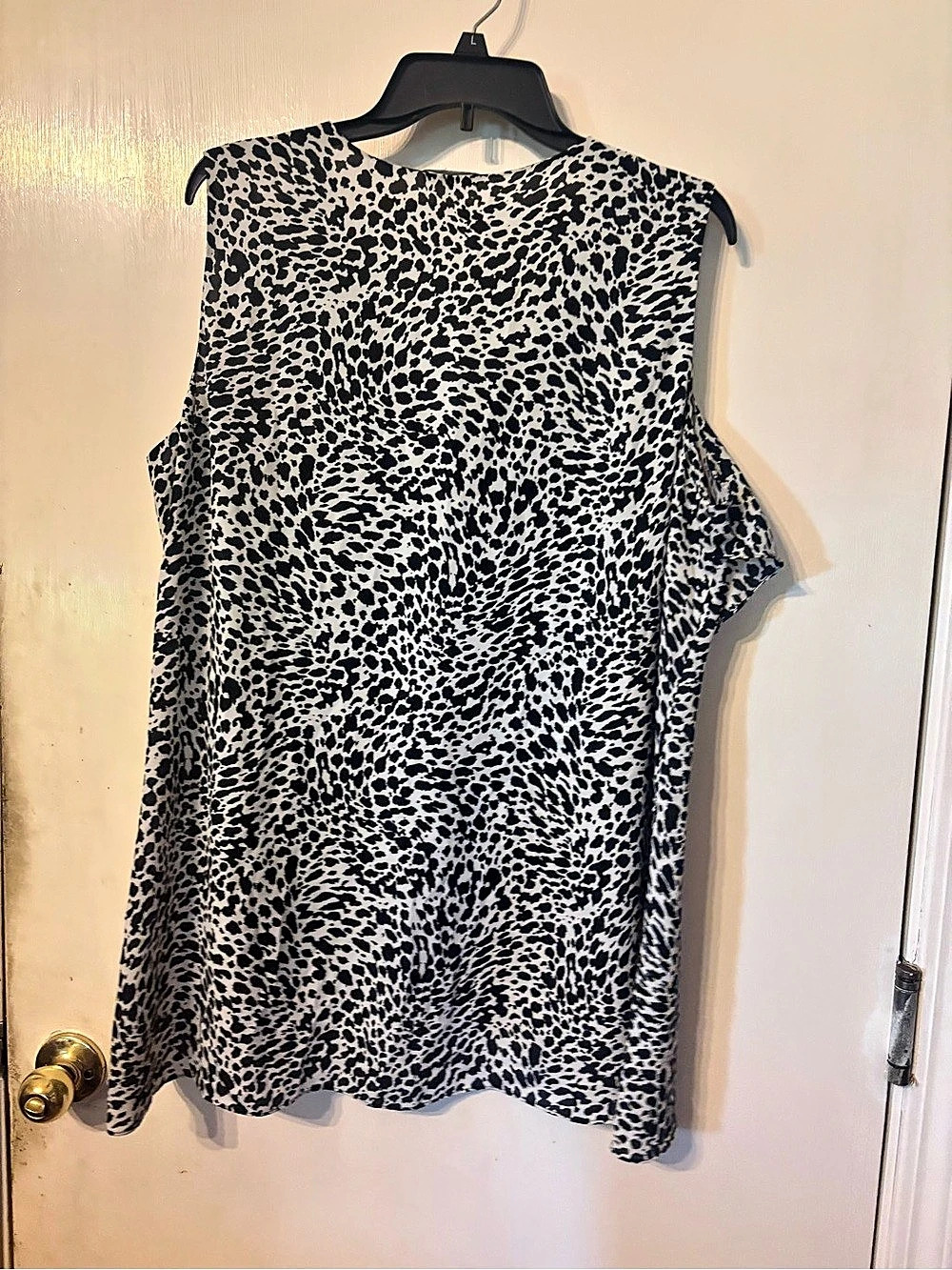 Vince Camuto Animal Print Tunic Black & White Size 2X Like New - Picture 2 of 3